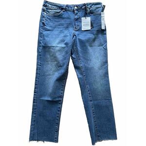 Tahari NWT $98 Women Olivia Rayon Denim Mid-High Rise Slim Straight Leg Jeans 16